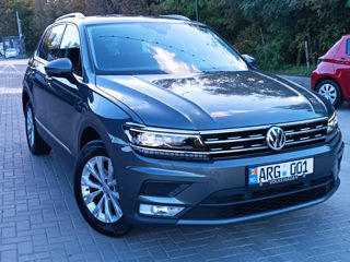 Volkswagen Tiguan foto 8