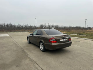 Mercedes E-Class foto 6