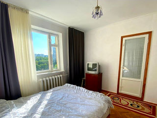 Apartament cu 3 camere, 98 m², Botanica, Chișinău foto 8