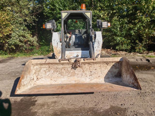 Bobcat S220 foto 4