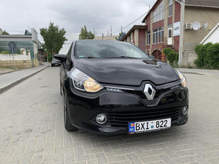 Renault Clio foto 4