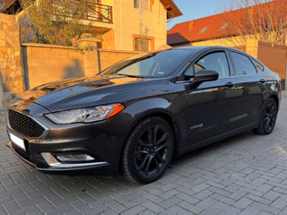 Ford Fusion foto 4