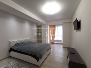 Apartament cu 3 camere, 70 m², Buiucani, Chișinău foto 4