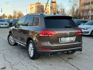 Volkswagen Touareg foto 4