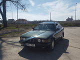 BMW 5 Series foto 2