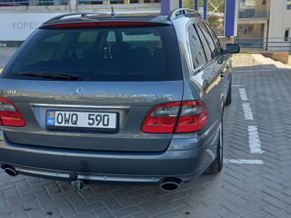 Mercedes E-Class foto 7