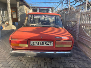 Lada / ВАЗ 2107 foto 3