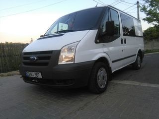 Ford Transit foto 1