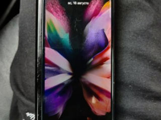 Samsung Galaxy Z Fold3 5G foto 2