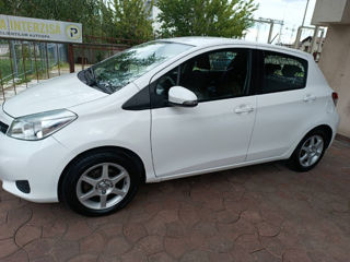 Toyota Yaris foto 4