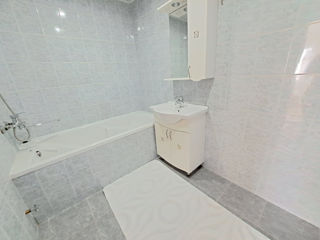 Apartament cu 2 camere, 55 m², Botanica, Chișinău foto 8