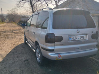 Volkswagen Sharan foto 5