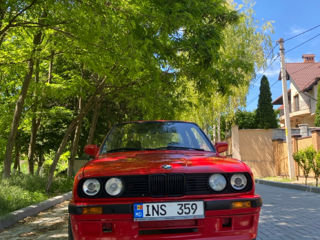 BMW 3 Series фото 2