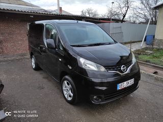 Nissan NV200 foto 1