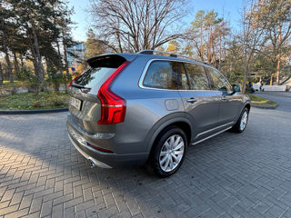 Volvo XC90 foto 3