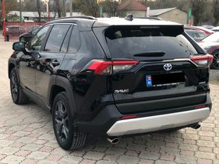 Toyota Rav 4 foto 4