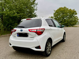 Toyota Yaris foto 3