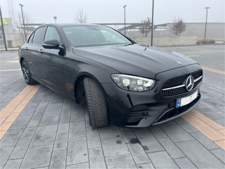 Mercedes E-Class foto 2