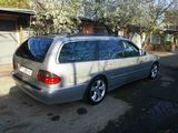 Mercedes E Class foto 2