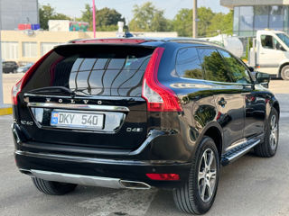 Volvo XC60 foto 4