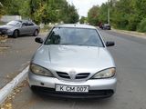 Nissan Primera foto 1