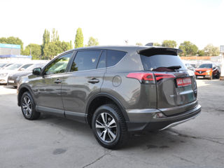 Toyota Rav 4 foto 4