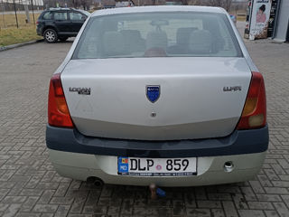 Dacia Logan foto 6