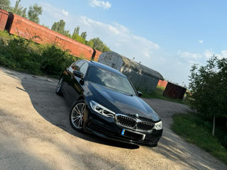 BMW 5 Series foto 1