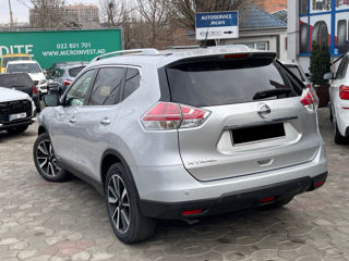 Nissan X-Trail foto 3