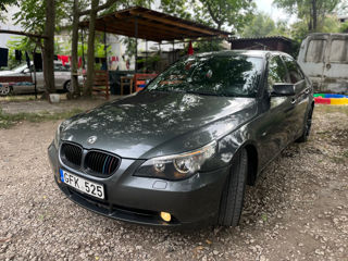 BMW 5 Series foto 6