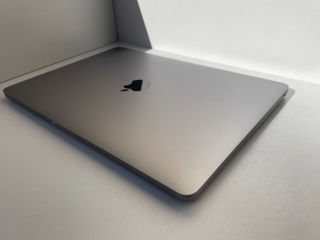 MacBook Pro 13 M1 8/1TB foto 2