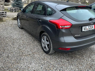 Ford Focus foto 5