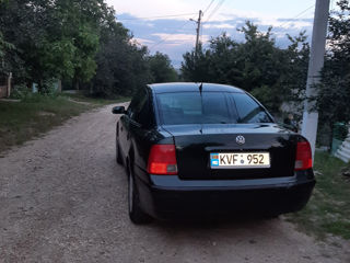 Volkswagen Passat foto 4