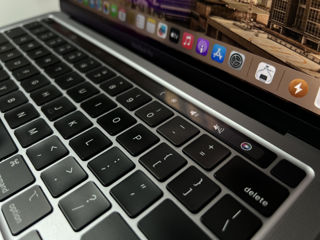 MacBook Pro 13, 2020/ i5 8gen/ 8gb Ram/ 256gb SSD (Credit 0%) foto 14