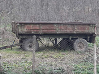 Vind tractor + remorca  + plug si discurile roti noi la tractor si remorca. foto 9