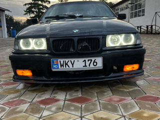 BMW 3 Series foto 1