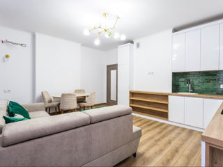 Apartament cu 2 camere, 74 m², Buiucani, Chișinău foto 3