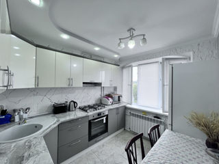 2-х комнатная квартира, 49 м², Старая Почта, Кишинёв