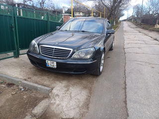 Mercedes S-Class foto 2