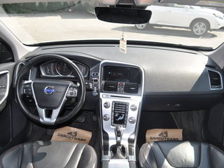 Volvo XC60 foto 7