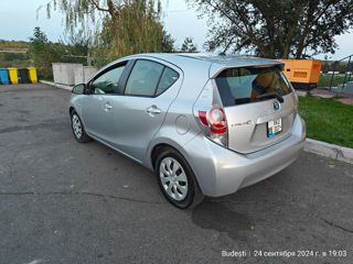 Toyota Prius c