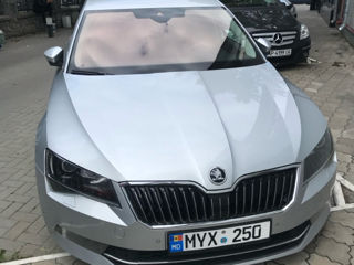 Skoda Superb foto 5