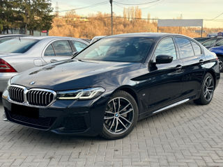 BMW 5 Series foto 1