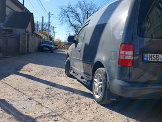 Volkswagen Caddy foto 2