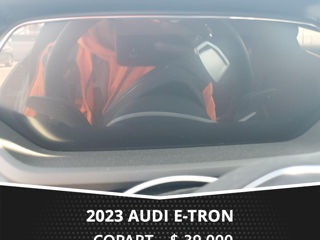 Audi e-tron foto 8