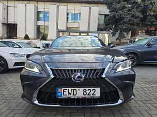 Lexus ES Series