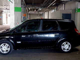 Renault Grand Scenic foto 4