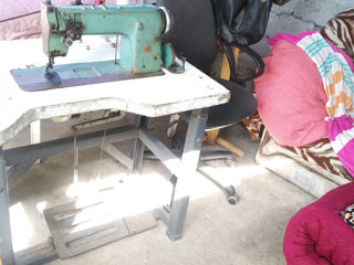 Продам промышленную обувную машинку  для шитья  кожи. foto 6