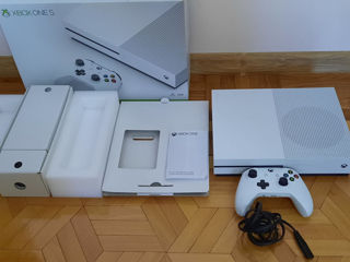 Xbox ONE S, vând