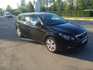 Peugeot 308 foto 2